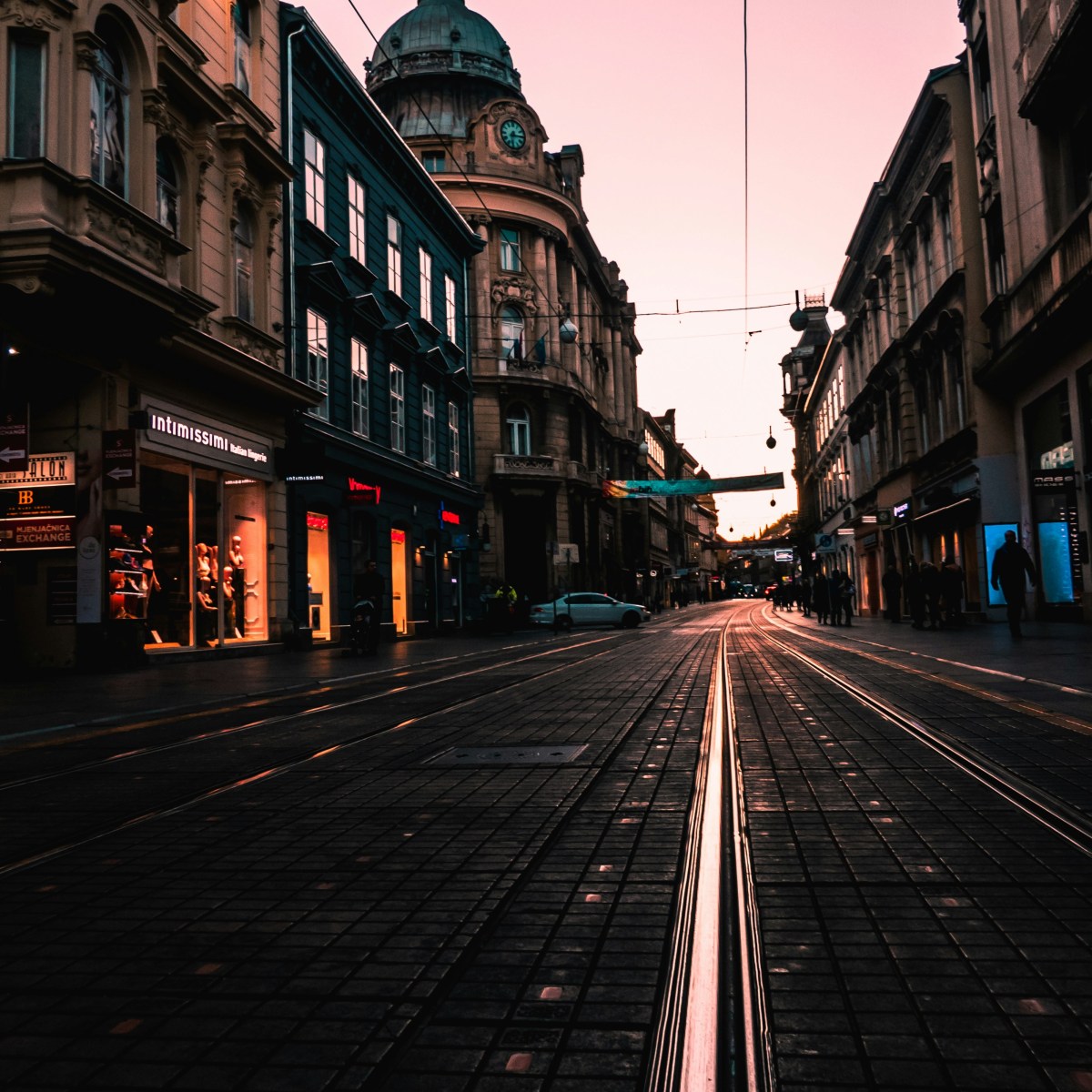 Fünf Gründe, warum es sich lohnt,  Kritična Masa zu&nbsp;lesen.